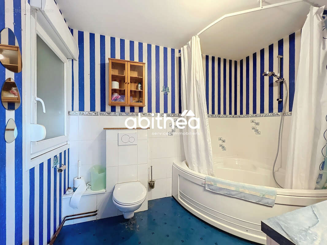 Maison à ENGLEFONTAINE