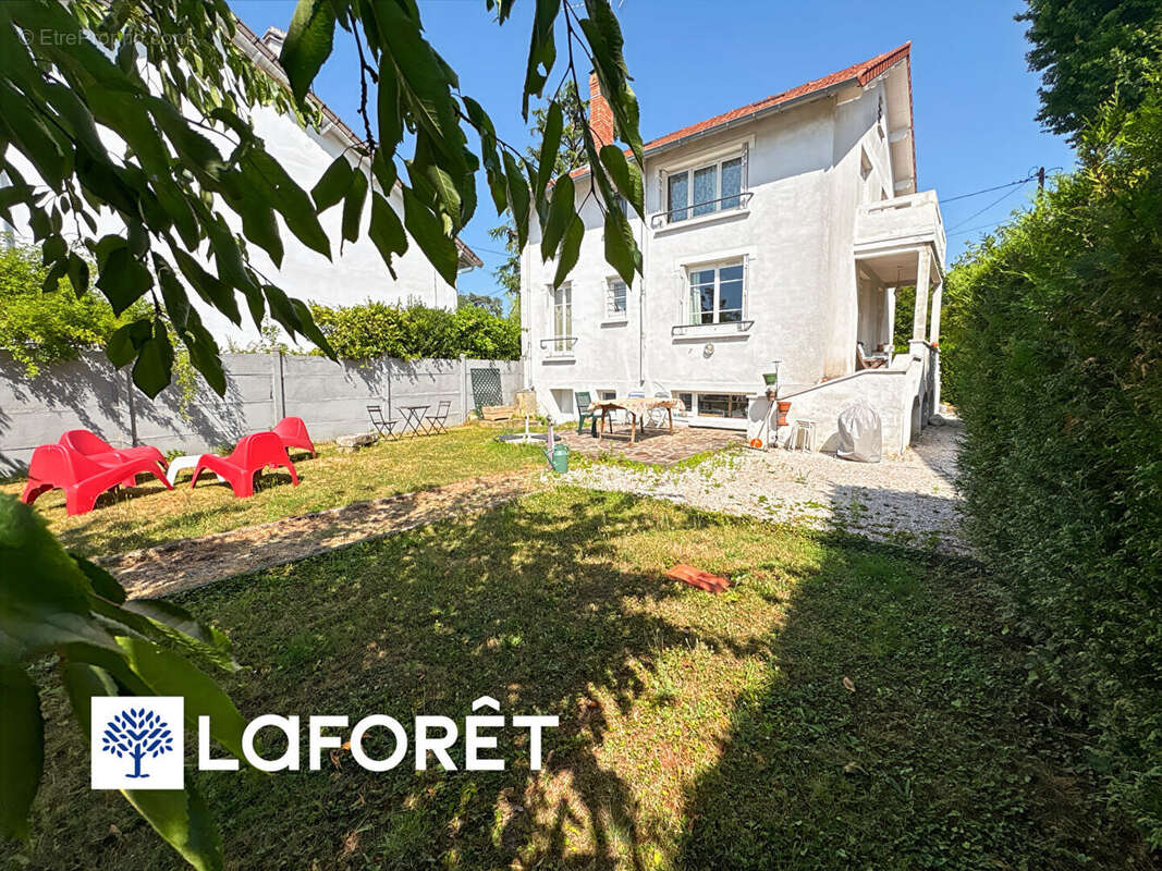 Maison à VILLEMOISSON-SUR-ORGE