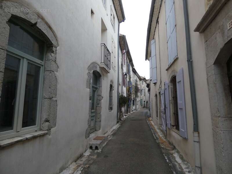 Maison à DURFORT-ET-SAINT-MARTIN-DE-SOSSENAC