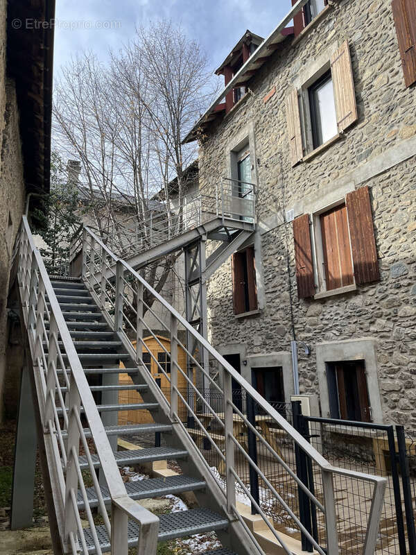 Appartement à FORMIGUERES