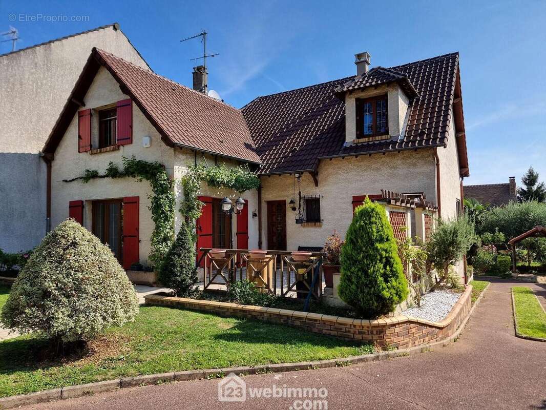 Maison à VITRY-SUR-SEINE