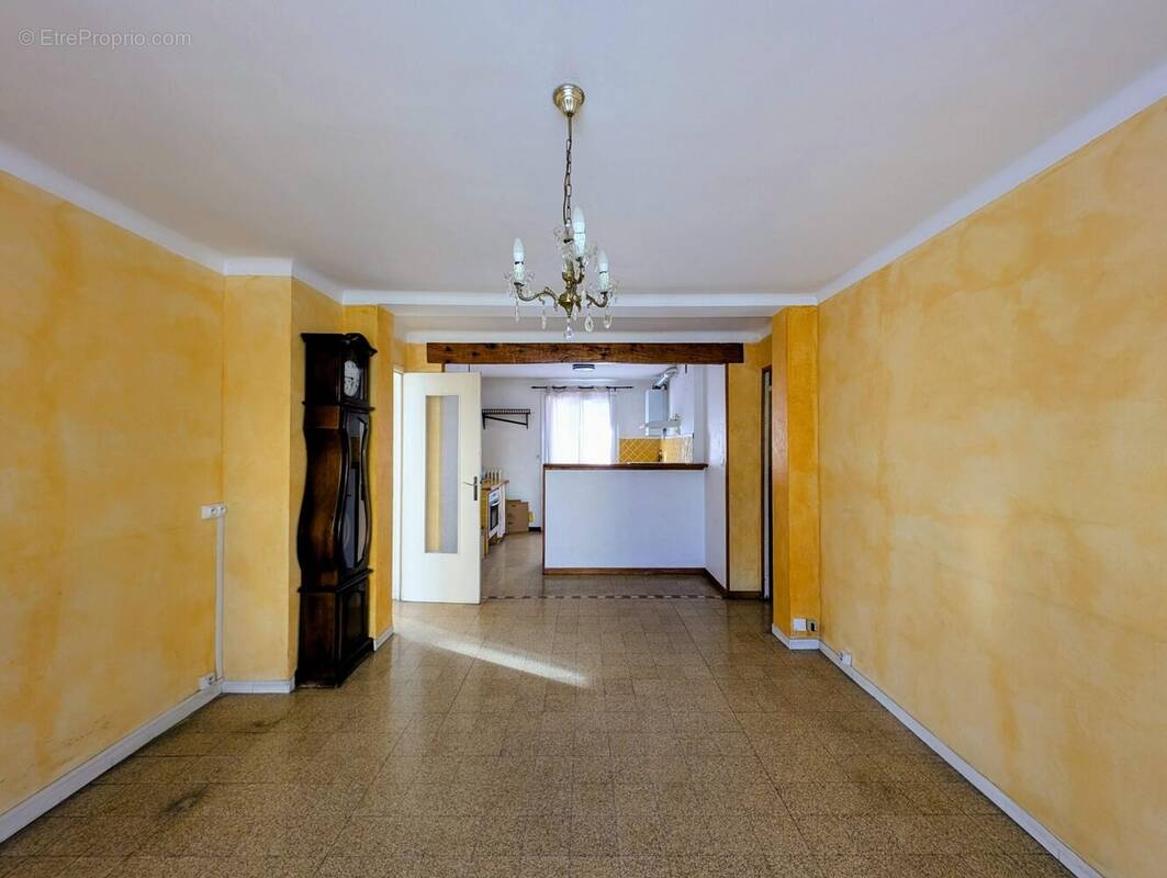 Appartement à NIMES