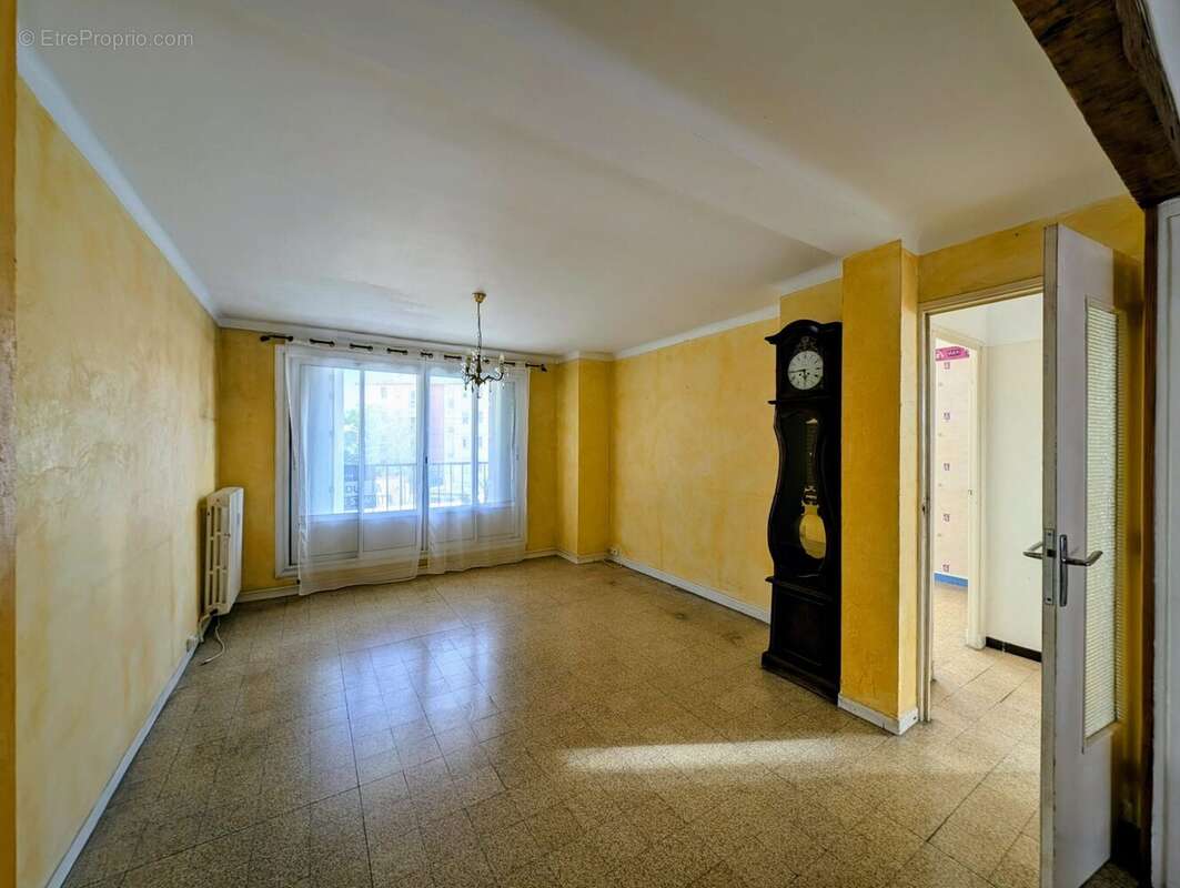 Appartement à NIMES