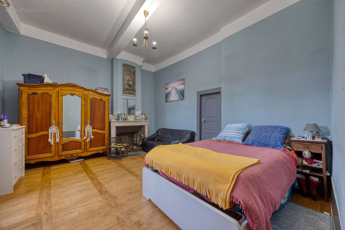 Maison à LA TERRASSE