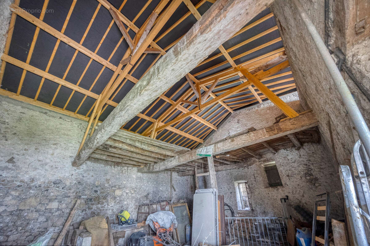 Maison à LA TERRASSE