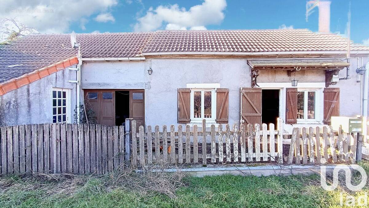 Photo 1 - Maison à PRUNIERS