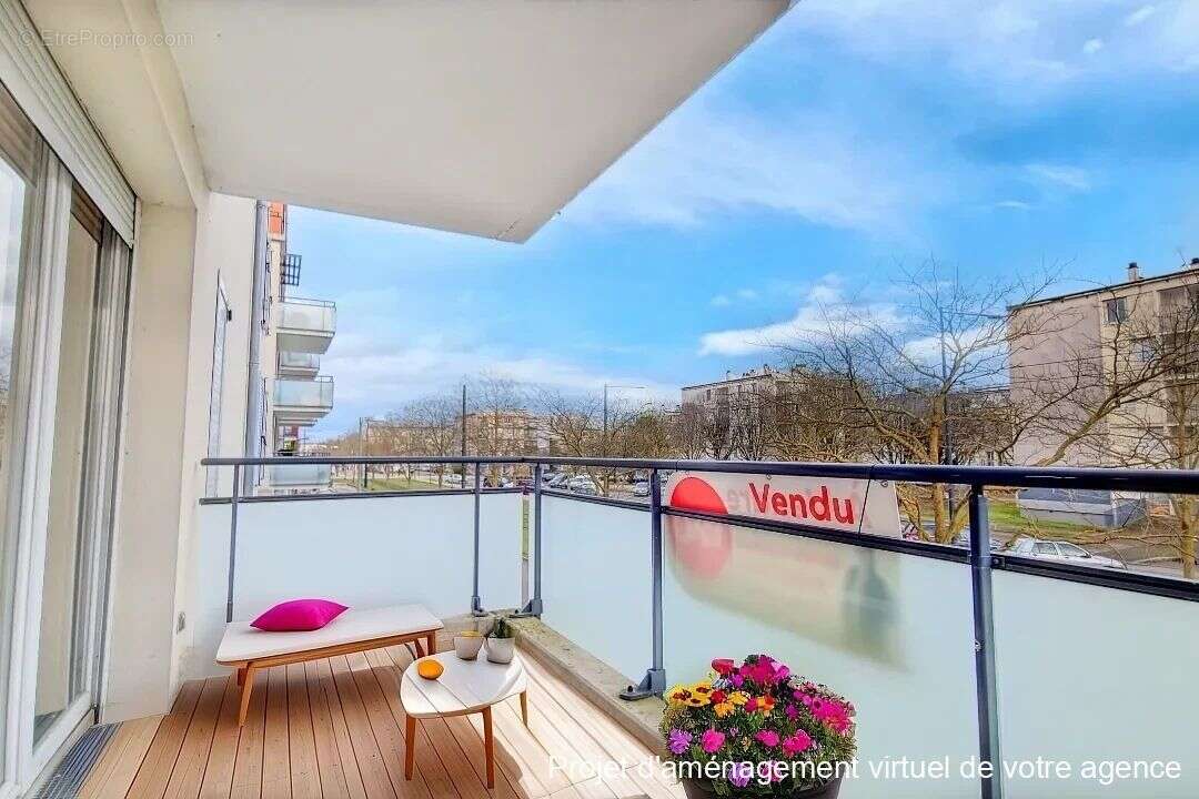 Appartement à CHENOVE