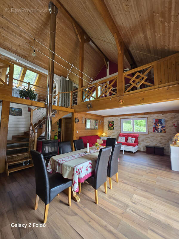 Maison à SAINT-JEAN-DU-BRUEL