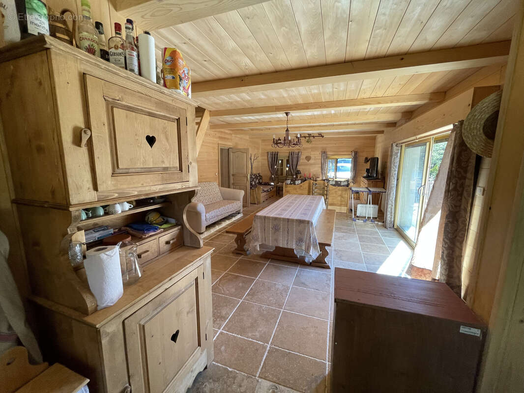 Maison à VALDEROURE