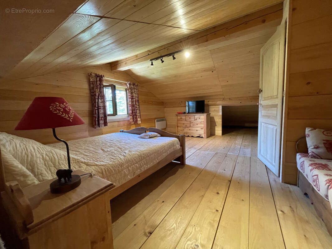 Maison à VALDEROURE