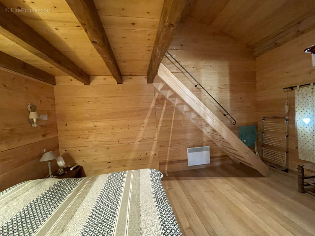 Maison à VALDEROURE