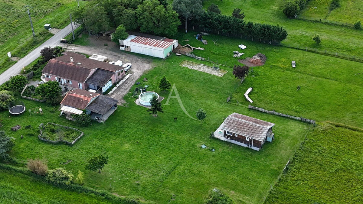 Maison à LA VILLE-DIEU-DU-TEMPLE