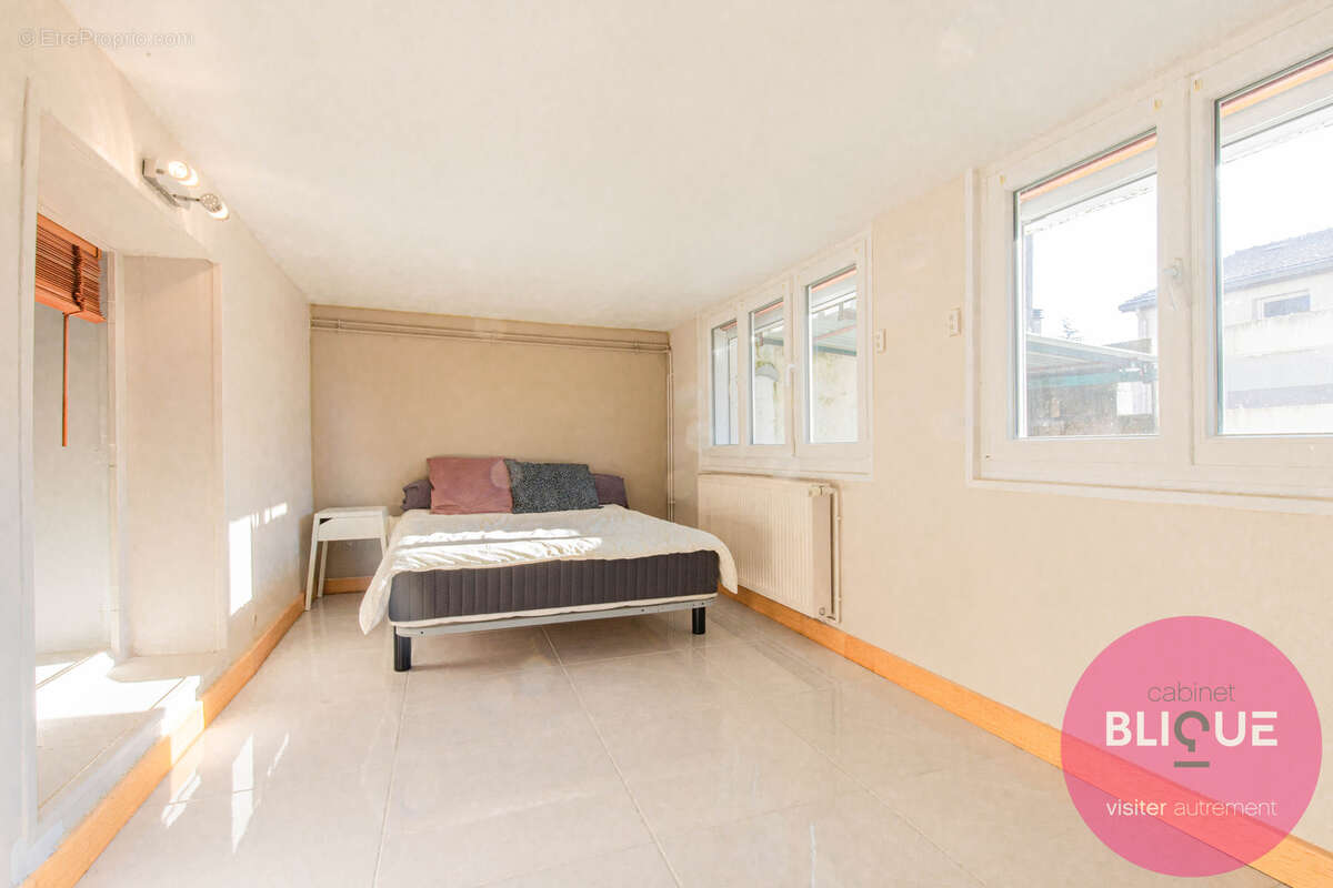 Appartement à ESSEY-LES-NANCY