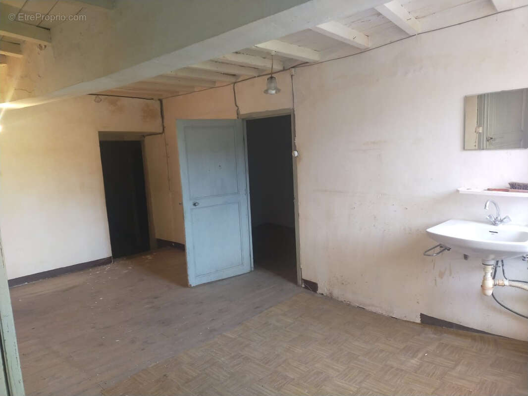 Maison à SOUGRAIGNE