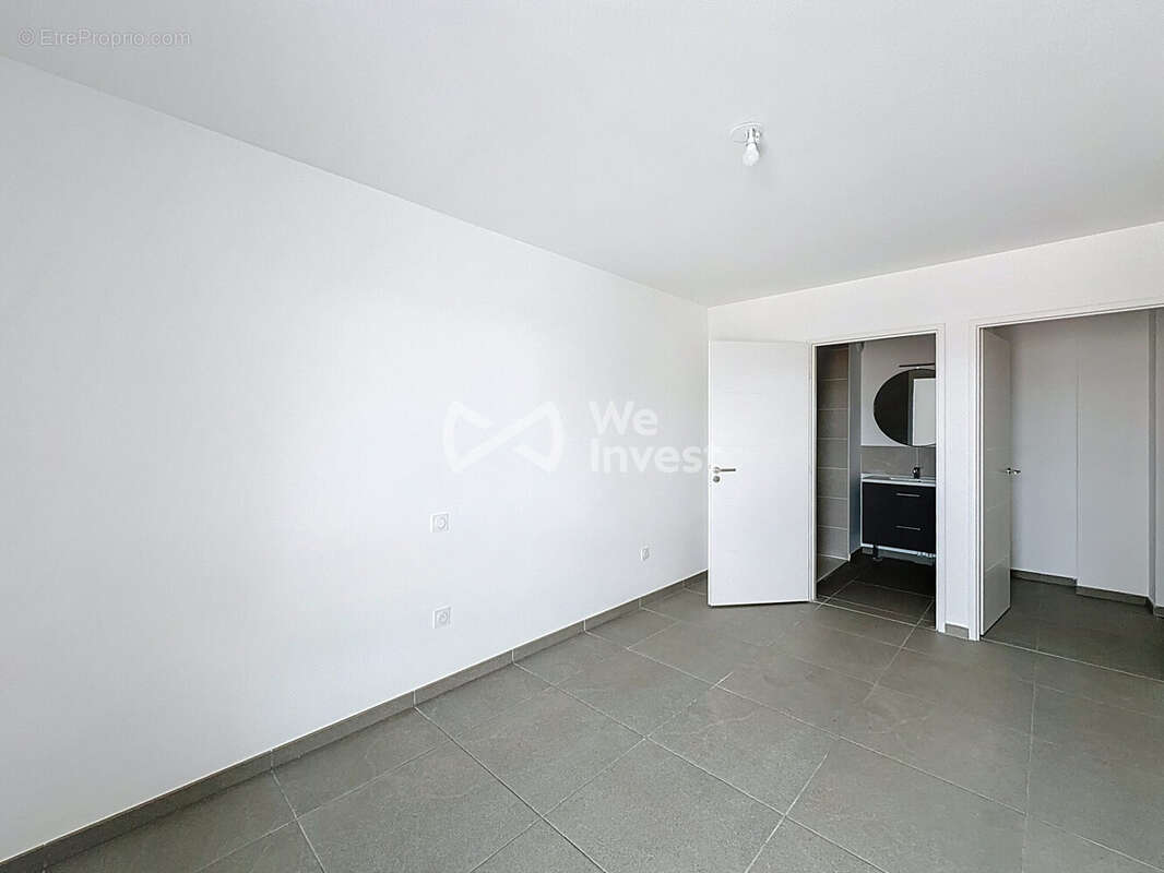 Appartement à LATTES