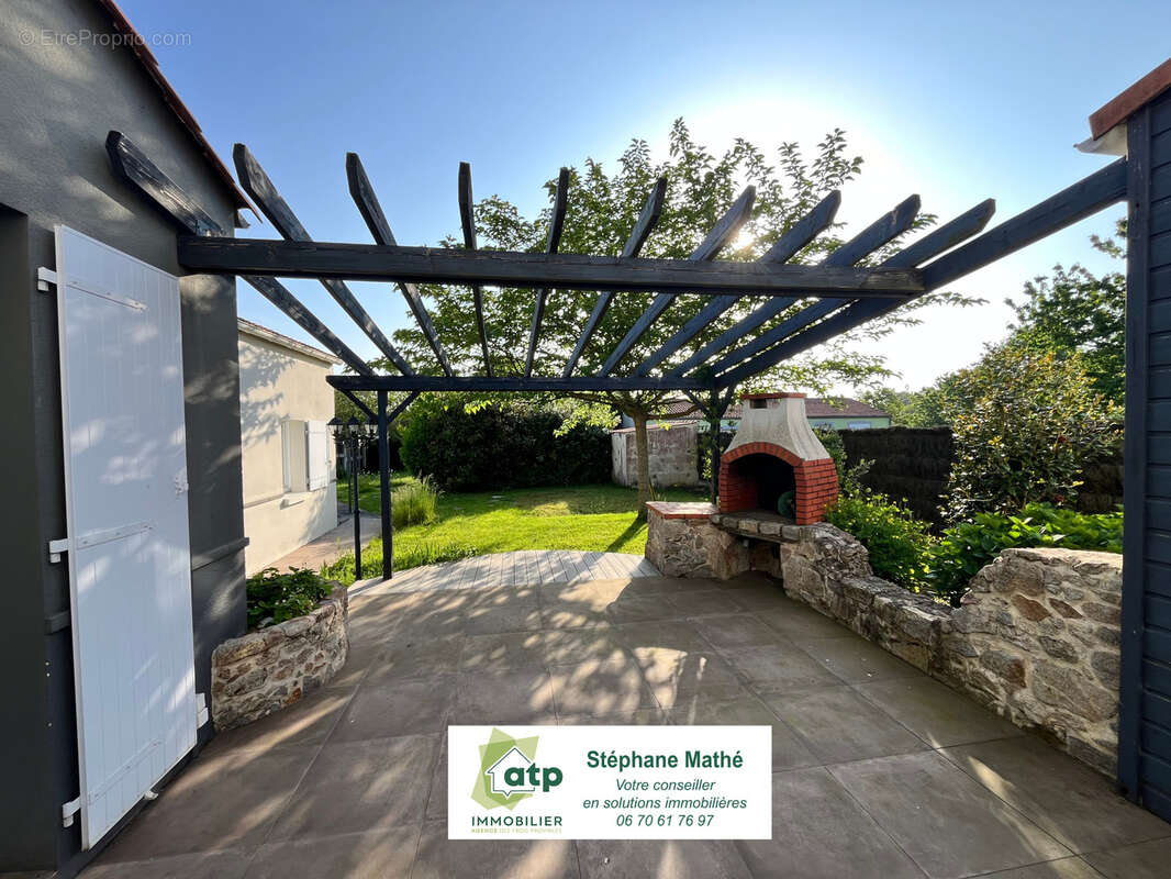 Maison à SAINT-DENIS-LA-CHEVASSE