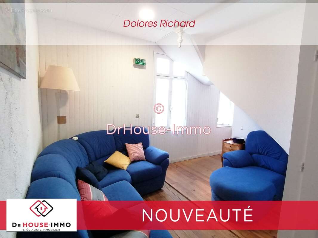 Maison à SAINT-MEDARD-DE-GUIZIERES