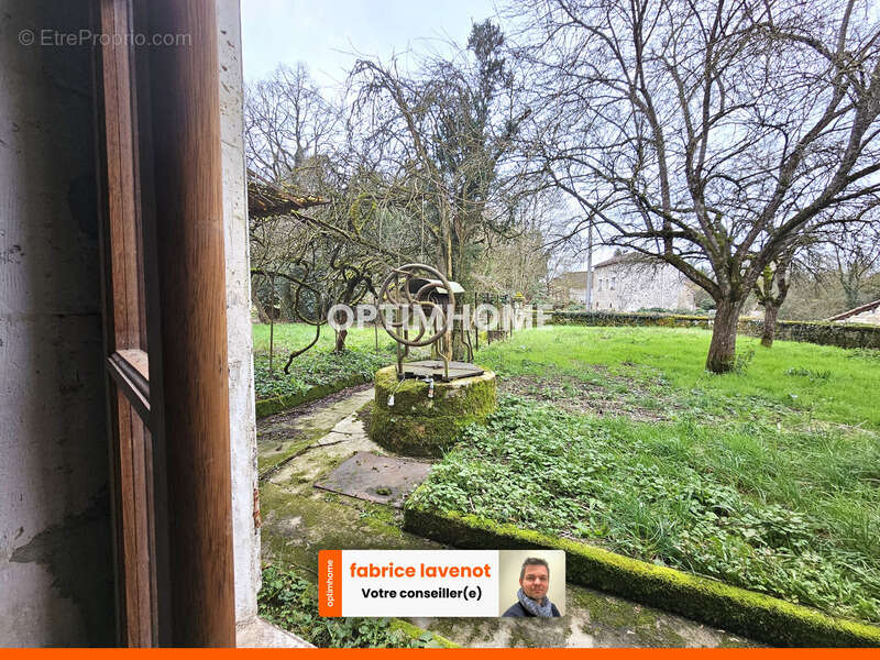 Maison à FONTENILLE