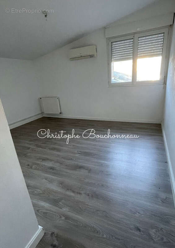 Appartement à MORTAGNE-SUR-SEVRE