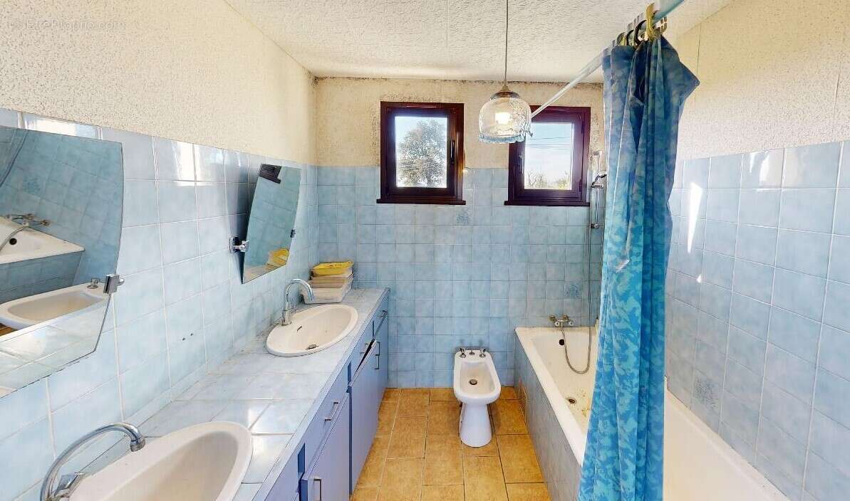 Maison à SAINT-MALO-DU-BOIS