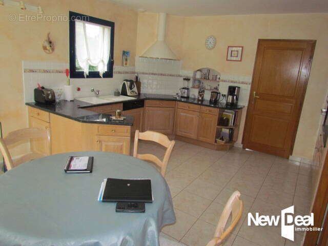 Maison à SAINT-LYPHARD