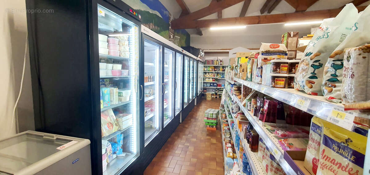Commerce à VALLERAUGUE