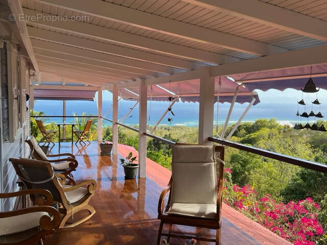 Maison à CAPESTERRE-DE-MARIE-GALANTE