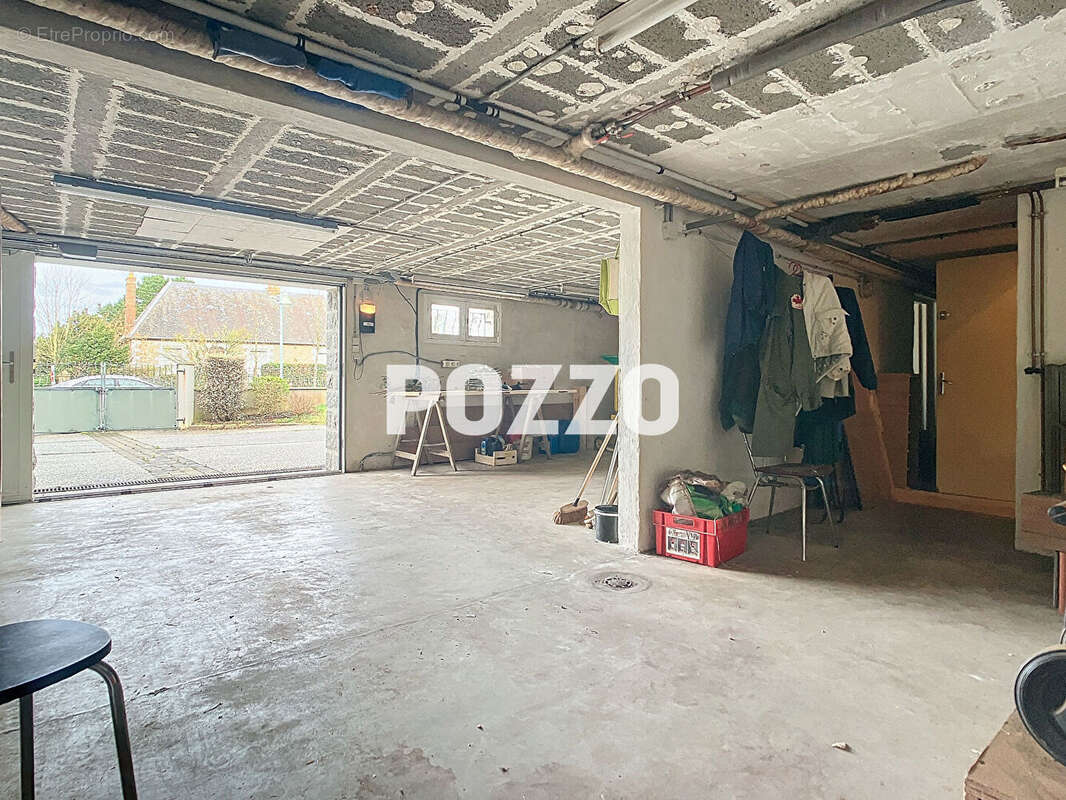 Maison à DONVILLE-LES-BAINS