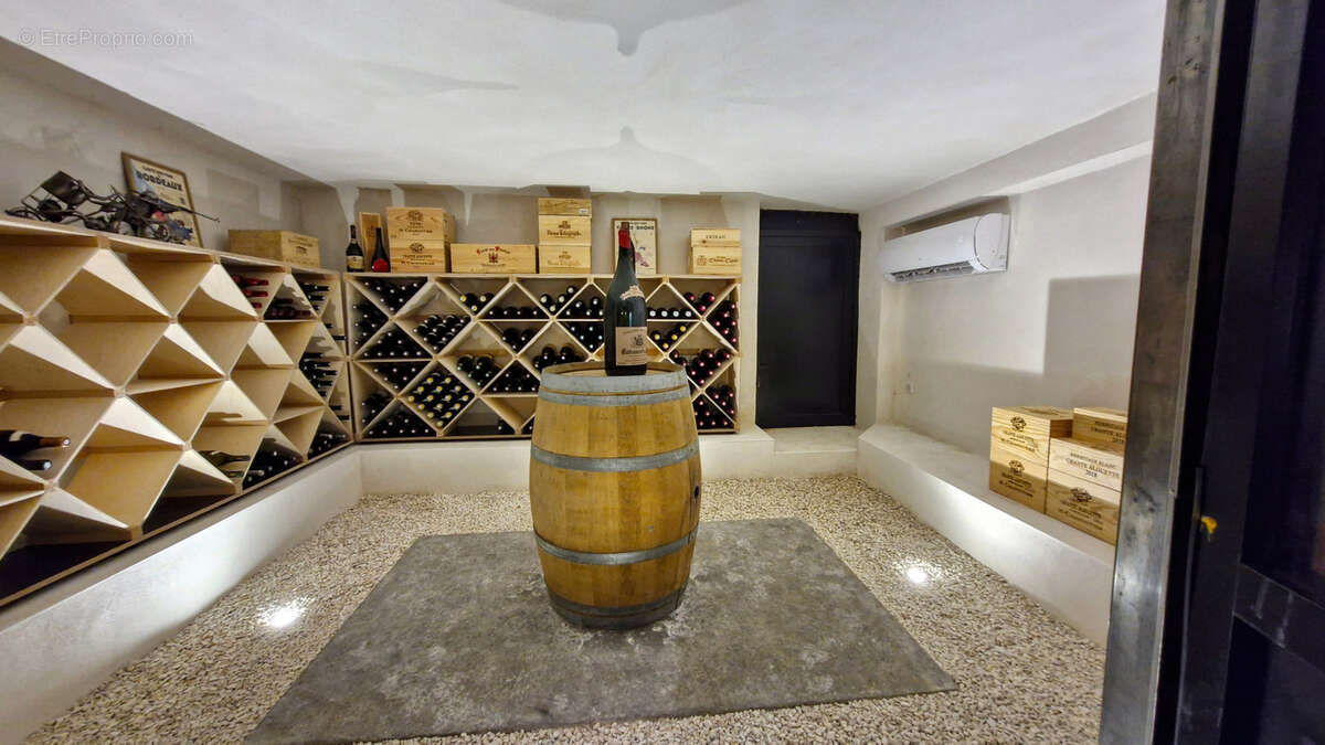 Maison à VILLENEUVE-LES-AVIGNON