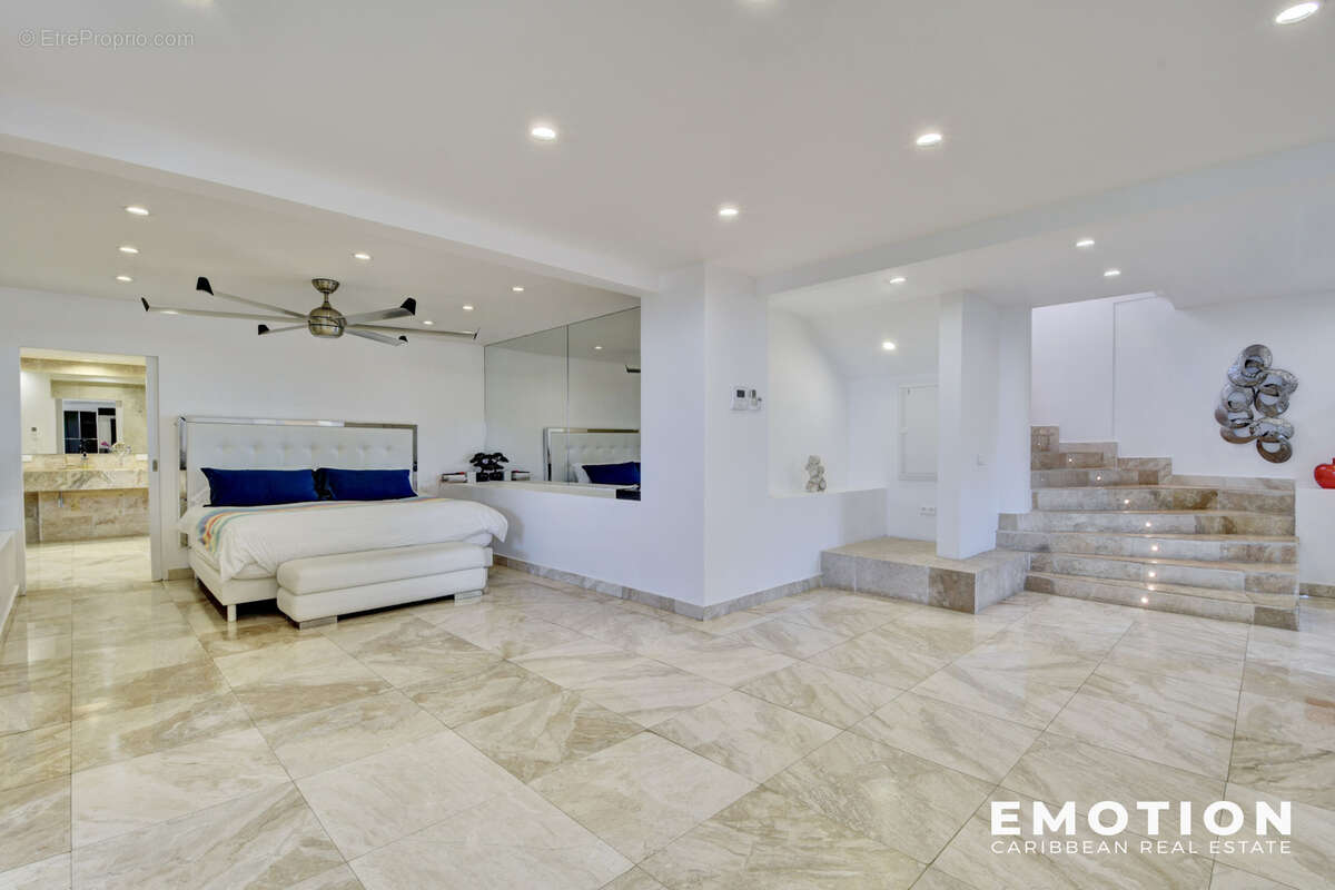 Maison à SAINT-MARTIN