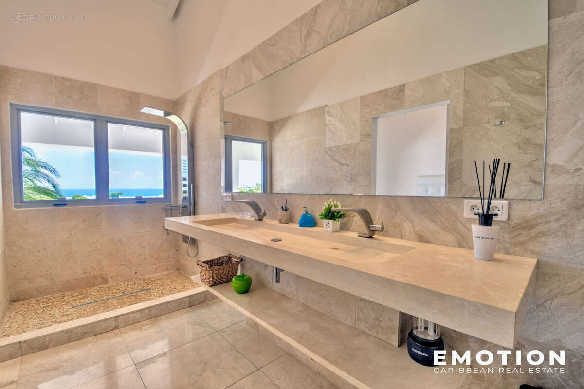 Maison à SAINT-MARTIN