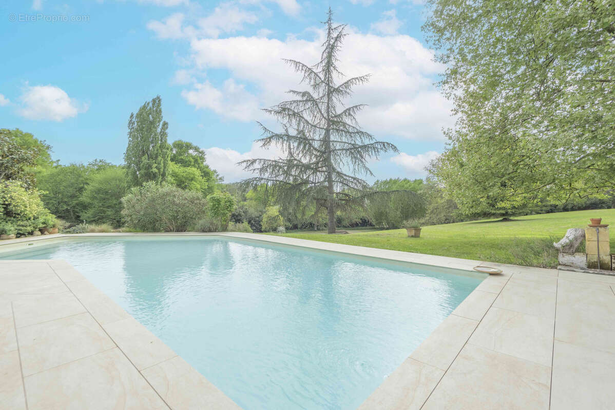 Maison à CARIGNAN-DE-BORDEAUX