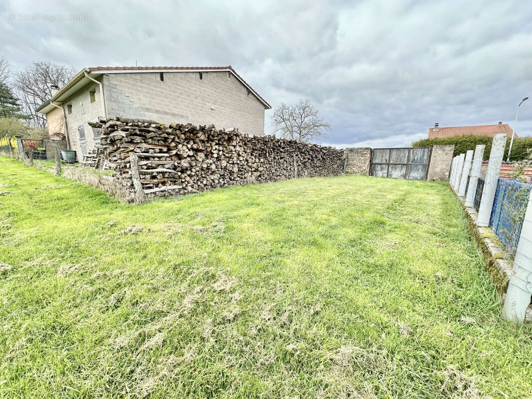 Maison à EINVILLE-AU-JARD