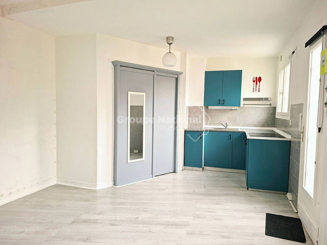 Appartement à BEAUCHAMP