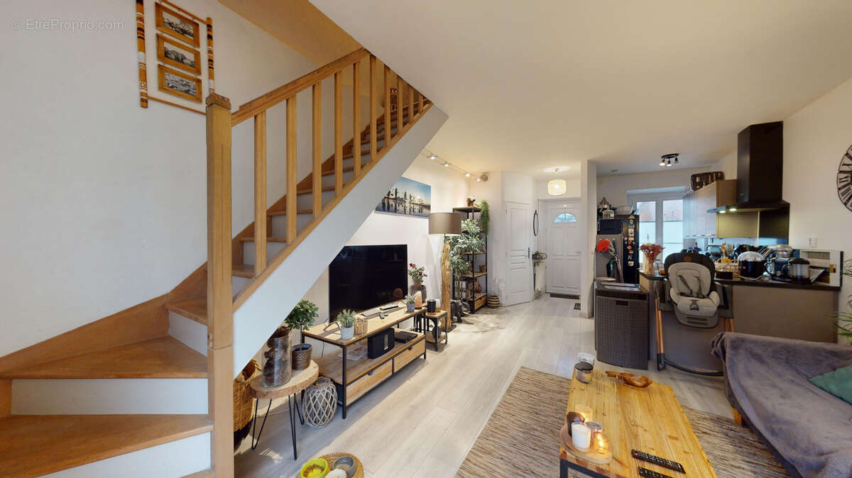 Maison à JOUARS-PONTCHARTRAIN