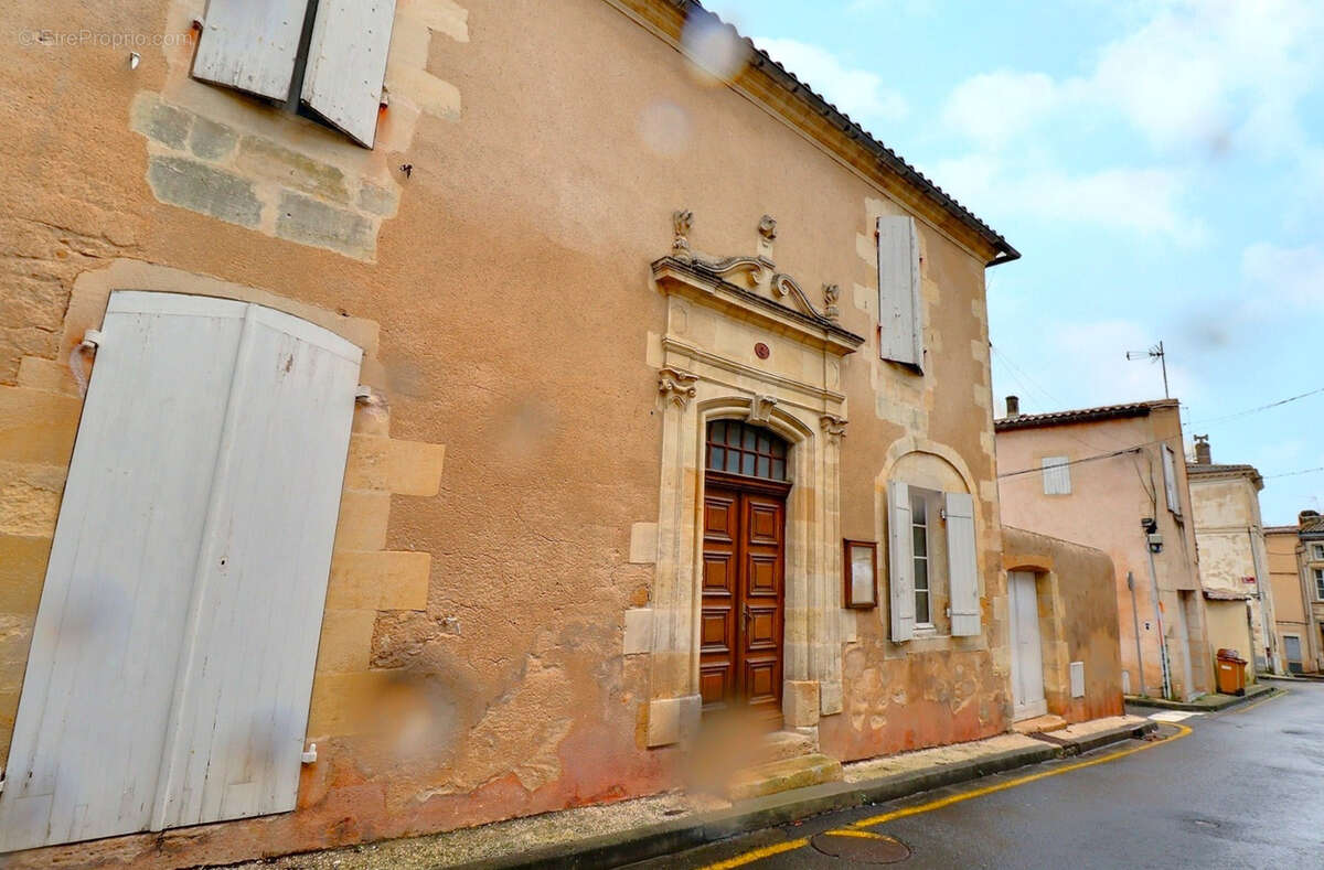 Appartement à BLAYE