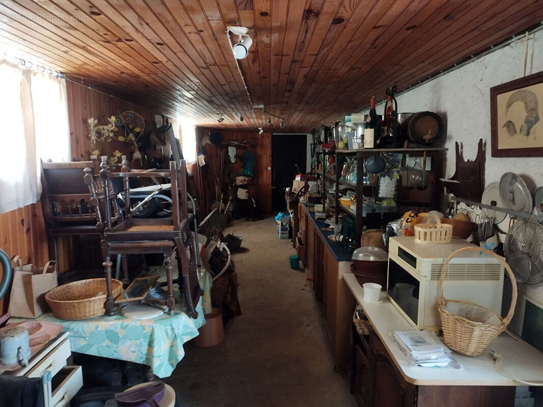 Maison à VILLIEU-LOYES-MOLLON