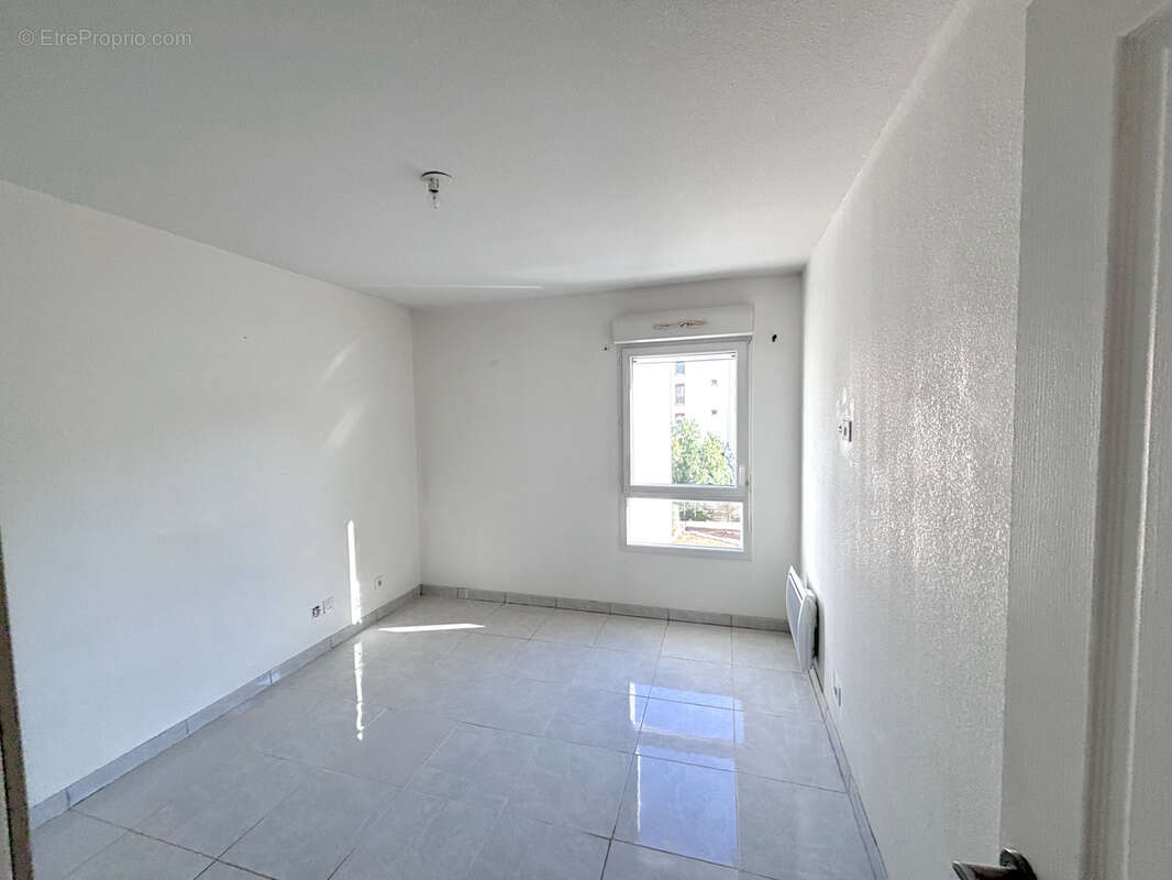 Appartement à MARSEILLE-9E