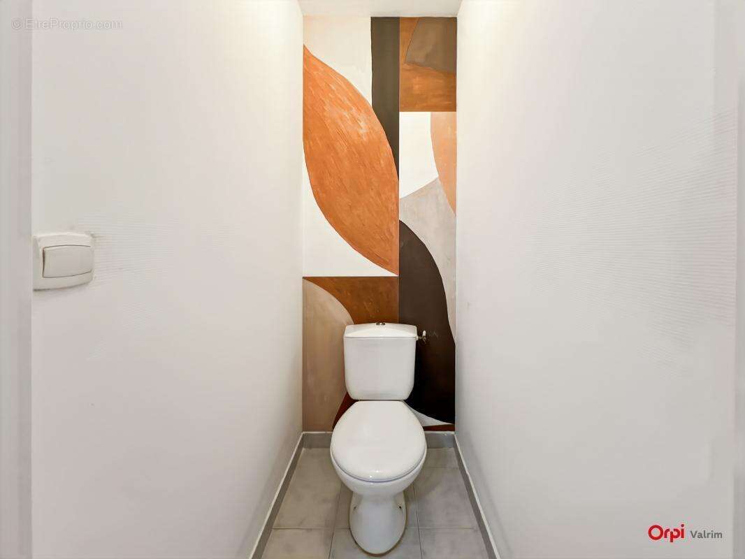 Maison à LA CHAUSSEE-SAINT-VICTOR