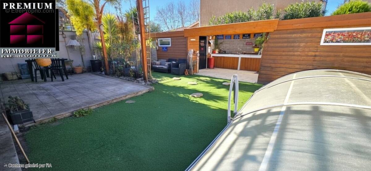 Maison à SAINT-ESTEVE