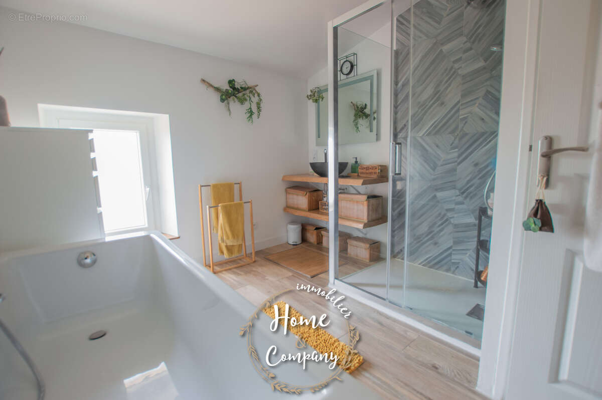 Maison à SAINT-SULPICE-DE-ROYAN