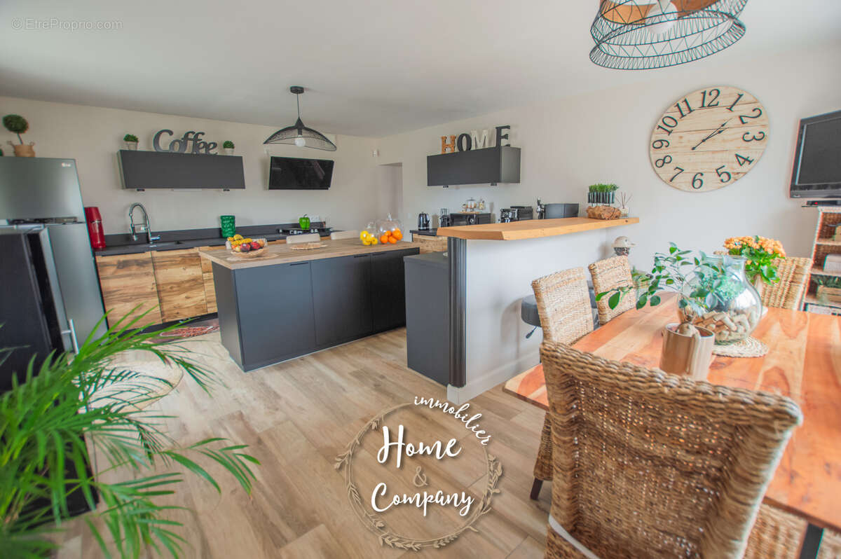 Maison à SAINT-SULPICE-DE-ROYAN