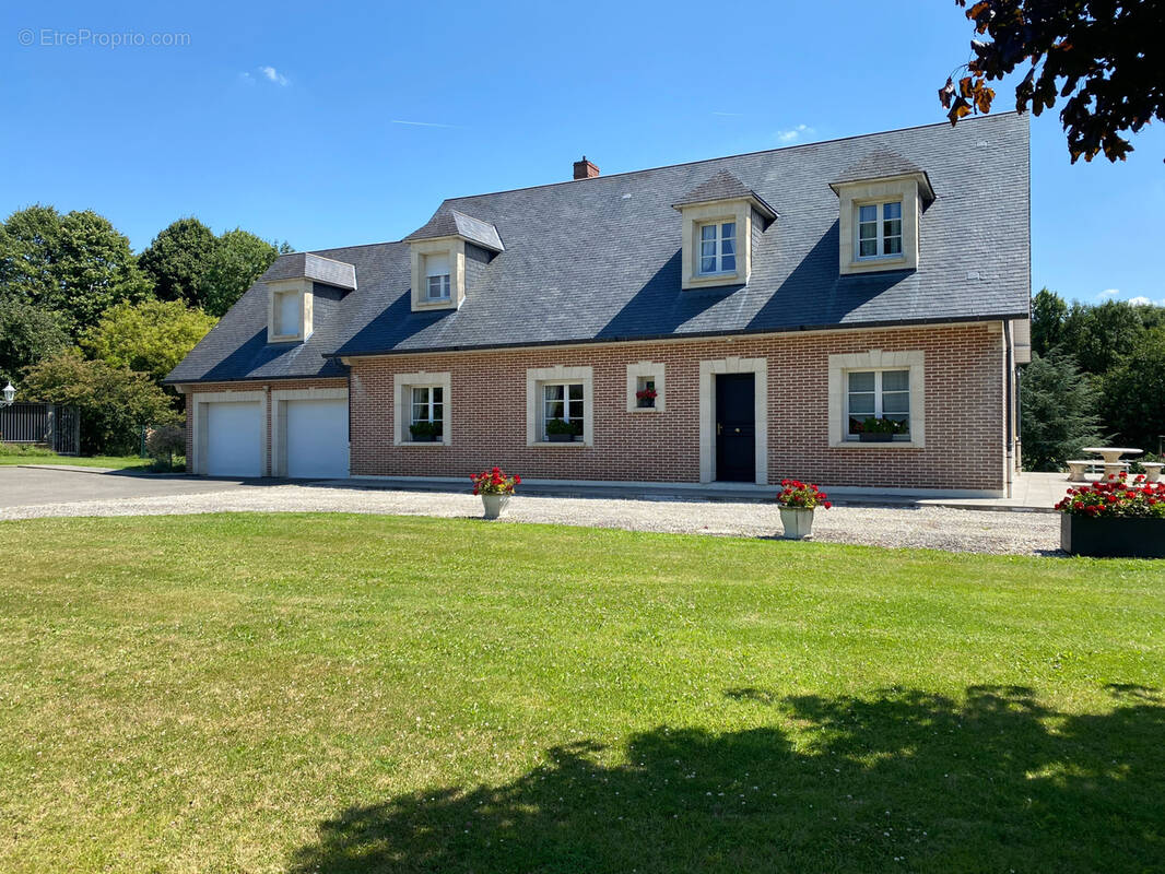 Maison à POIX-DE-PICARDIE