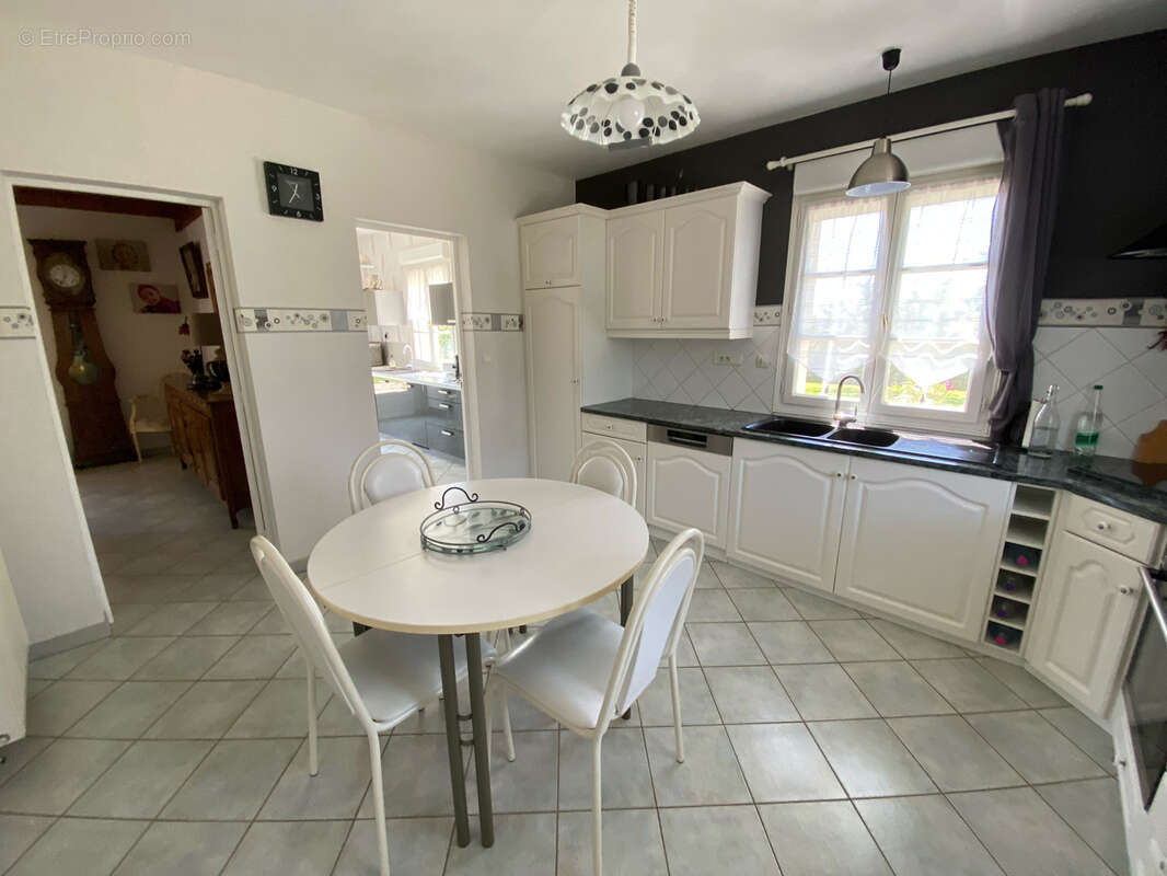 Maison à POIX-DE-PICARDIE