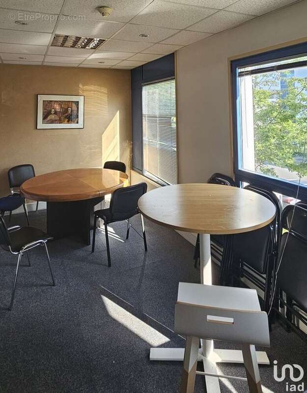 Photo 4 - Commerce à CROISSY-SUR-SEINE