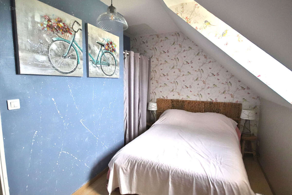 Maison à NOYANT-D&#039;ALLIER