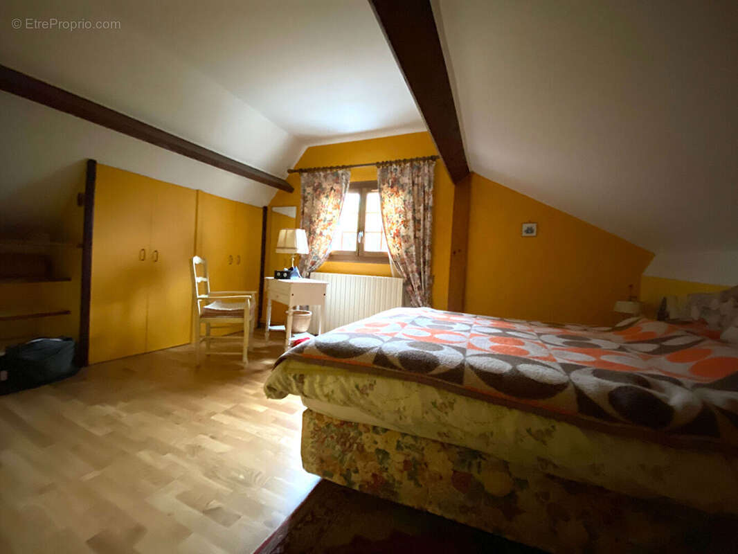 Maison à MONTFORT-L'AMAURY