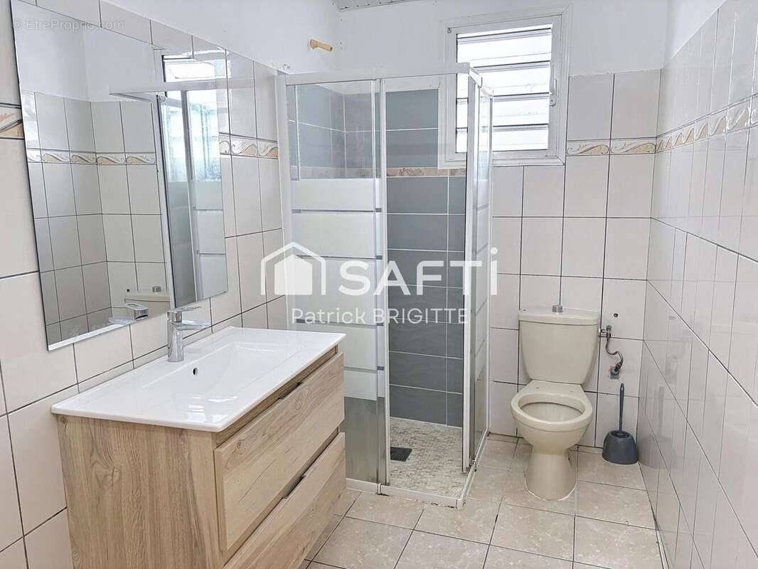 Photo 2 - Maison à SCHOELCHER