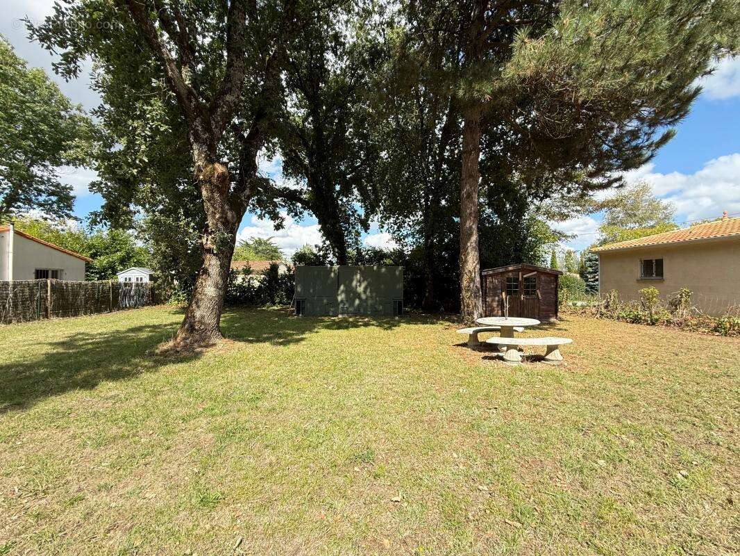 Terrain à SAINT-PALAIS-SUR-MER