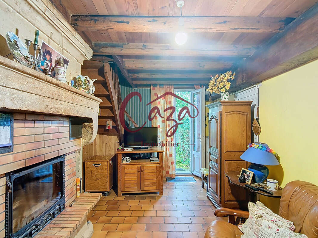 Maison à AMBARES-ET-LAGRAVE